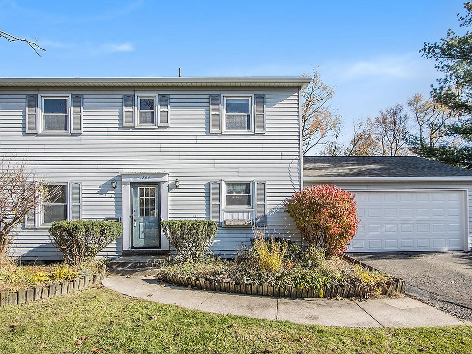 1st image of 1804 Harvey Ave