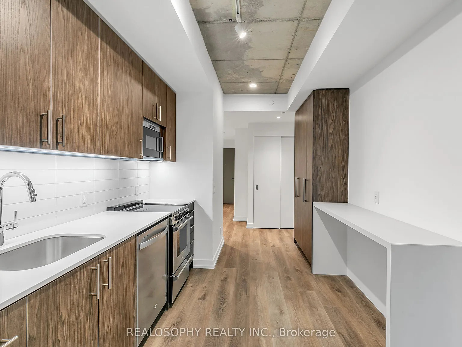 2 bed, $3,350 — Photo 2