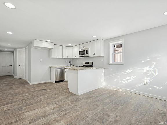 5th image of 10223 164th Drive