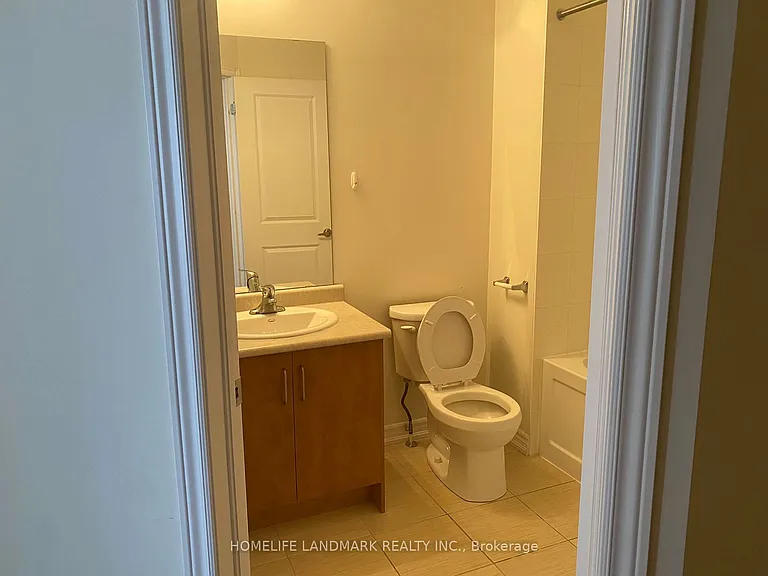 157 Rustle Woods Ave — Photo 8