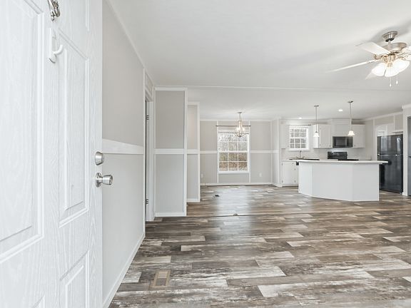 5th image of 10A Roe Rd