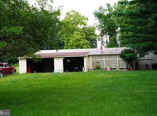 373 Smaltz Dr, Falling Waters, WV 25419