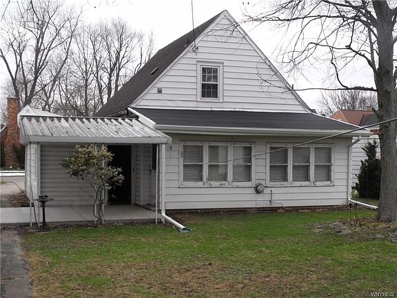 5th image of 38 Vernon Dr