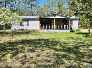 5050 Summer Place Rd, Cedar Bluff, AL 35959