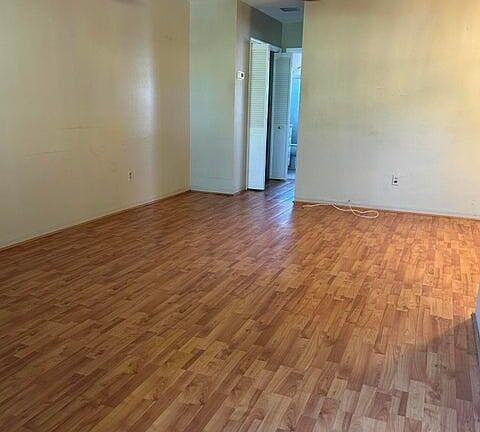 3rd image of 3801 NE 22nd Terrace #5