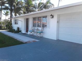 2693 Bruce St, Matlacha, FL 33993