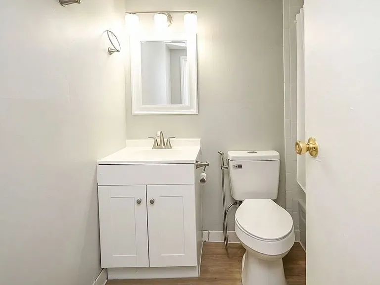 2419 Ohio Ave #8 — Photo 7