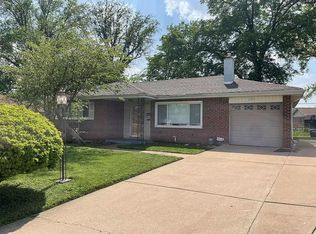 2326 Fairy Bell Dr, Saint Louis, MO 63136
