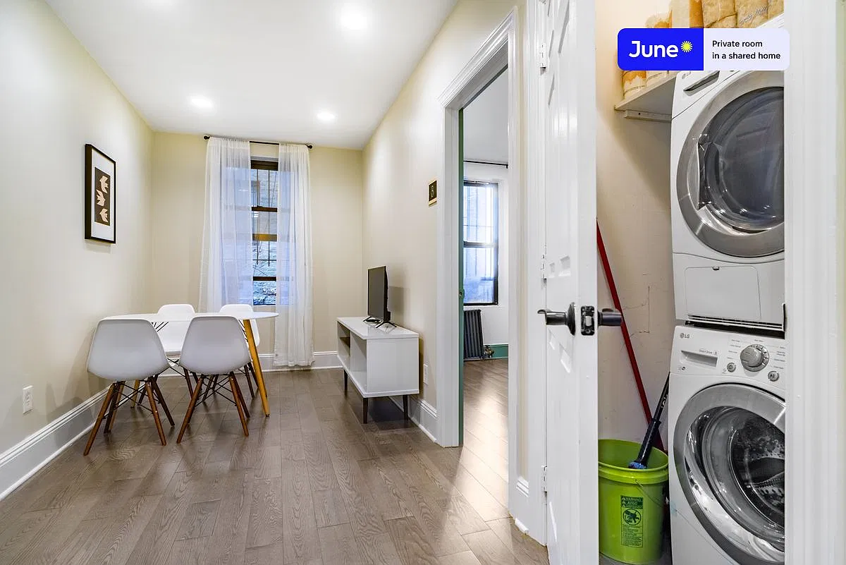 Full bedroom in 2 bed/1 bath home in Gramercy #1111 B — Photo 3