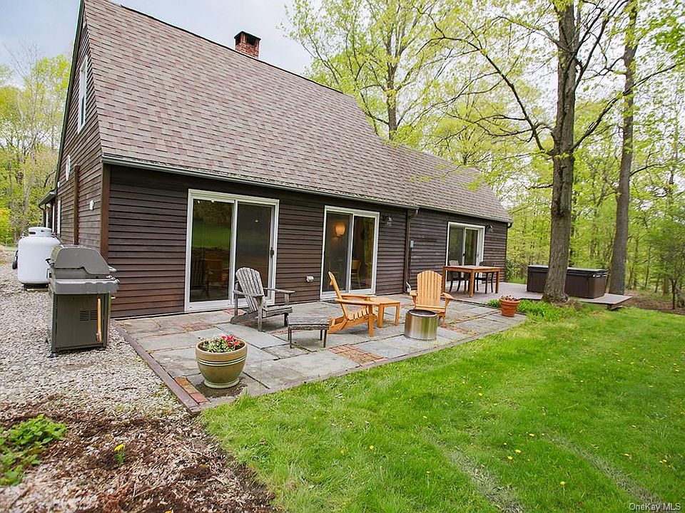 85 Foster Road, Middletown, NY 10941 Zillow