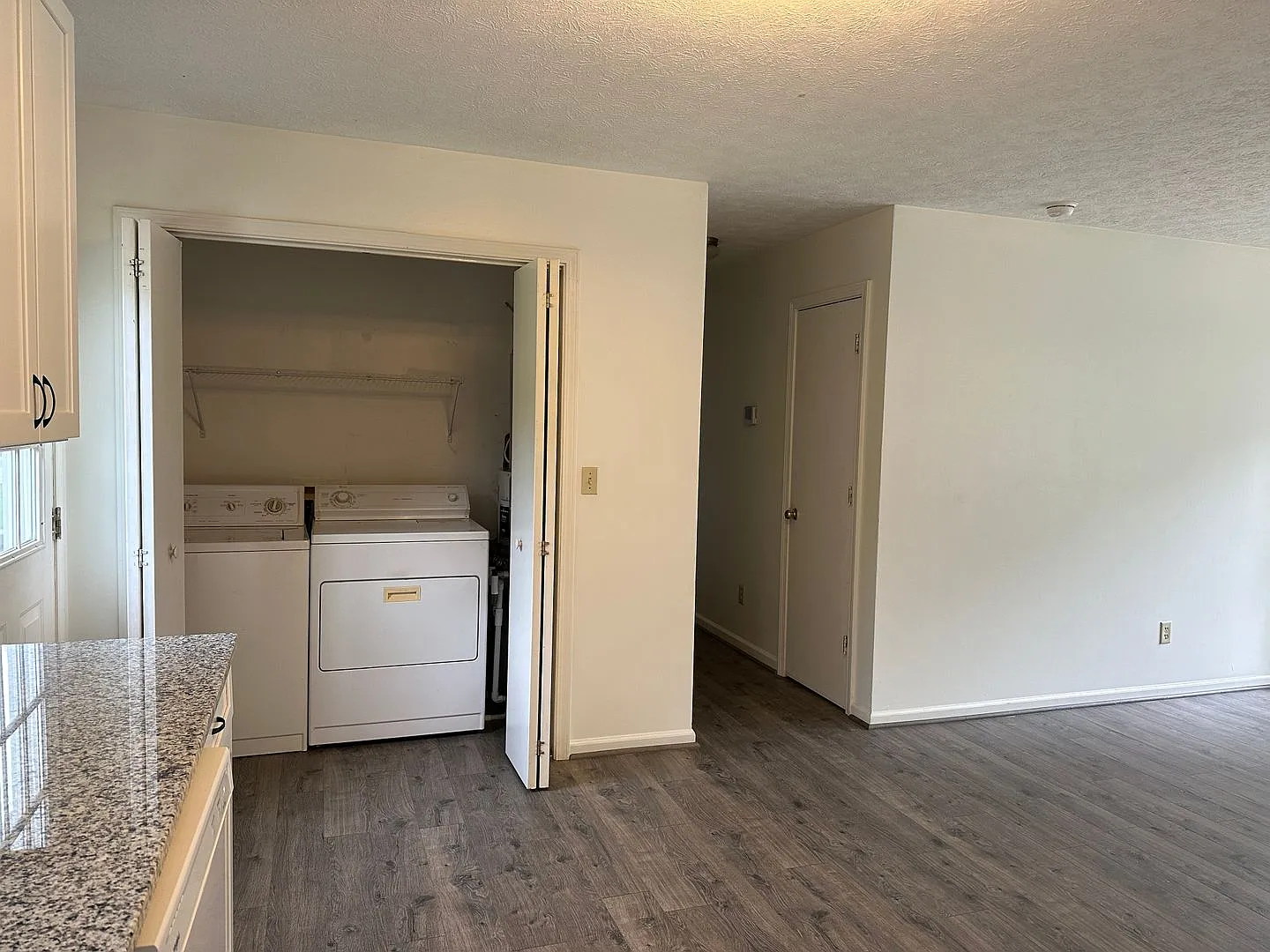 917 Giles Rd | 3 Bed 2 Bath | Newly remodeled | — Photo 4