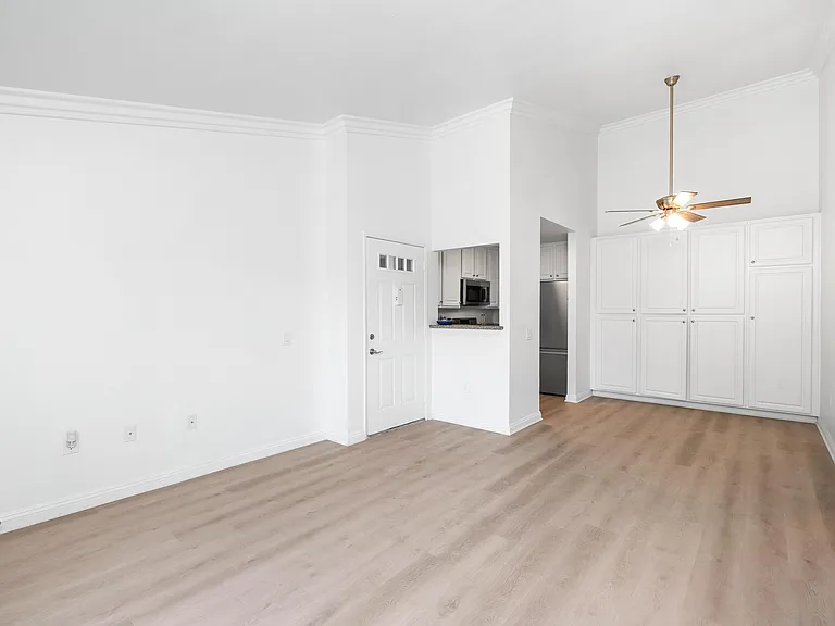 Nantucket Creek Apartments — Photo 18