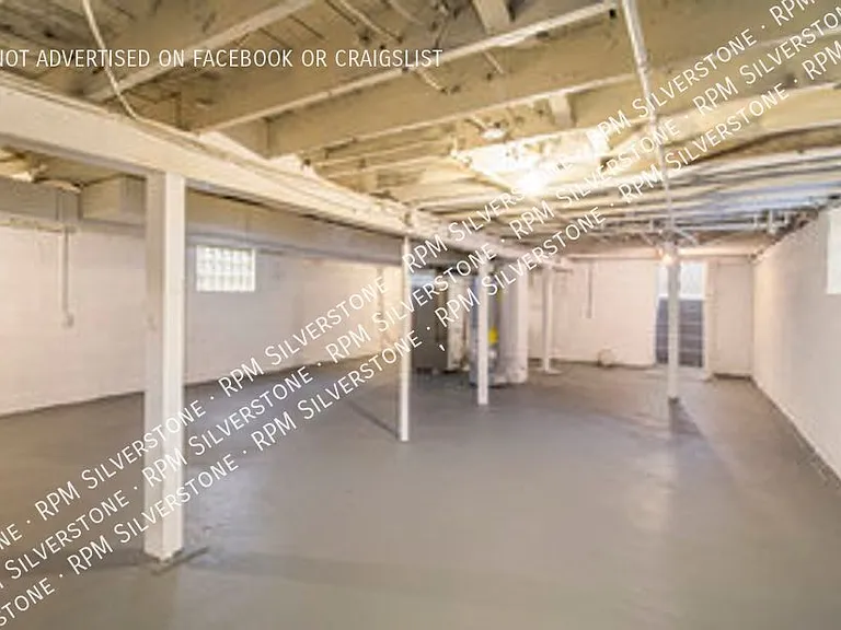30 N Sanford St — Photo 25