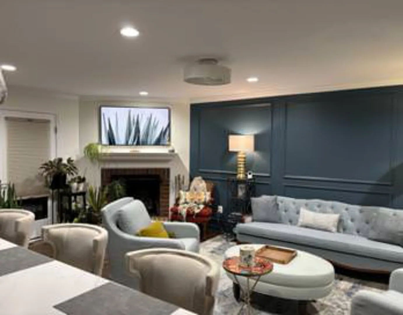 Fully Renovated and Spacious Townhome in Alexandria — Photo 1