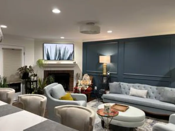 (undisclosed Address), Alexandria, VA 22304