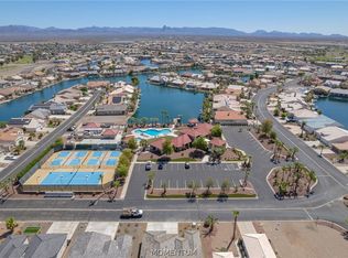 2052 Lago Grande Circle, Fort Mohave, AZ 86426