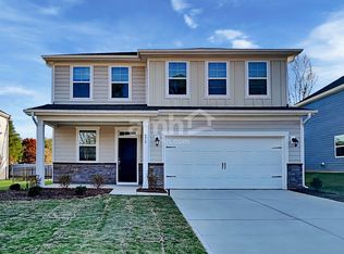 572 Rivermist Dr, Belmont, NC 28012