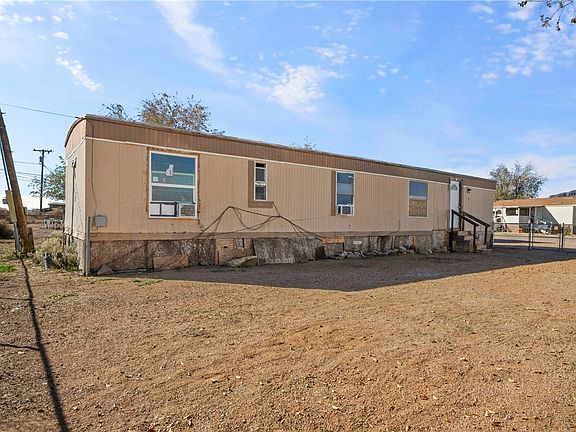 3rd image of 4742 N Powell Avenue