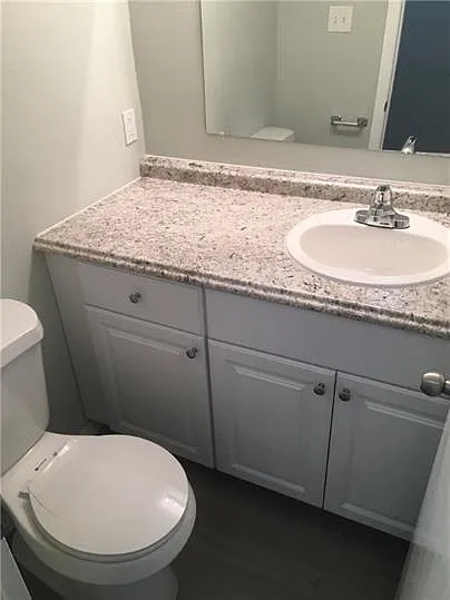 301 Villa Oaks Cir — Photo 7