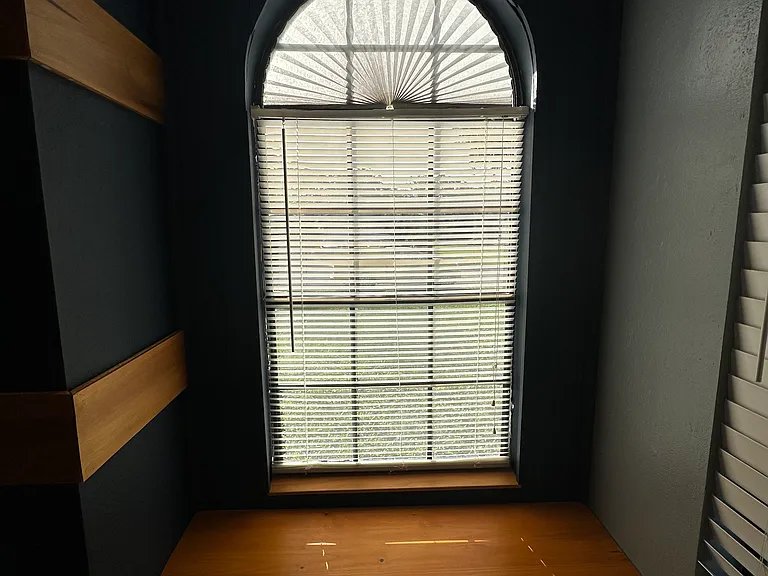 1041 Sawyers Ct — Photo 48