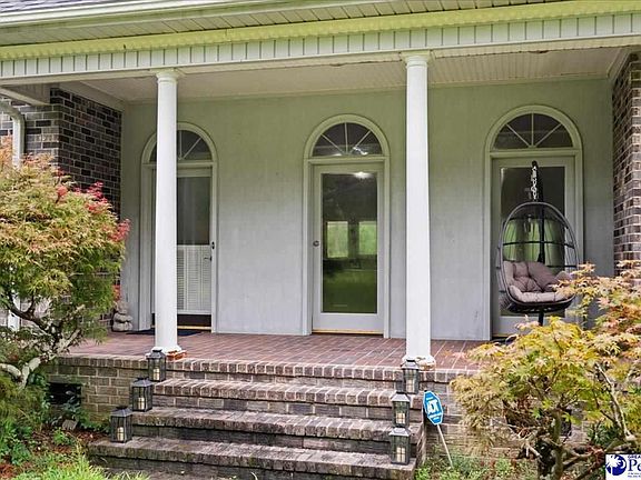 3rd image of 4044 Willow Creek Rd