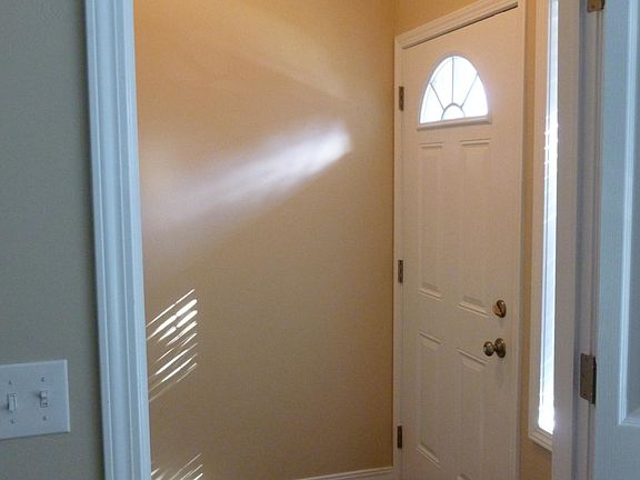 5th image of 374 K St