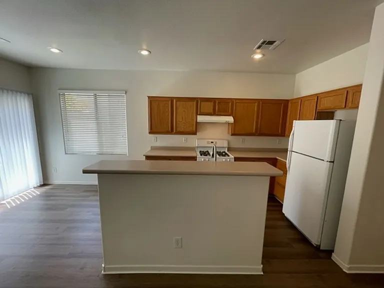5875 W Santoli Ave — Photo 5
