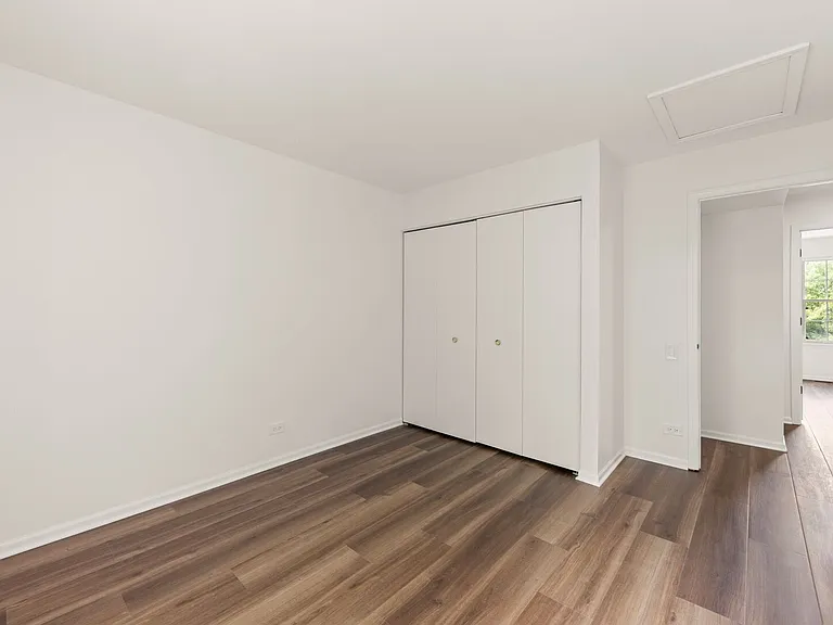 182 Half Moon Cir — Photo 19