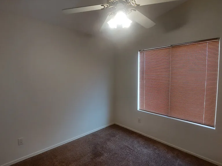 6102 W Fallen Leaf Ln — Photo 14