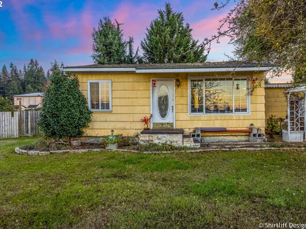 34028 A St, Eugene, OR 97405