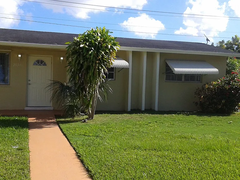 20341 SW 117th Ave — Photo 1
