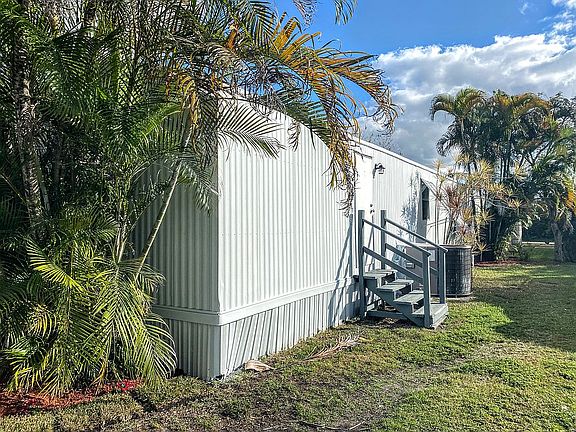 5th image of 4791 SW 82nd Ave #38