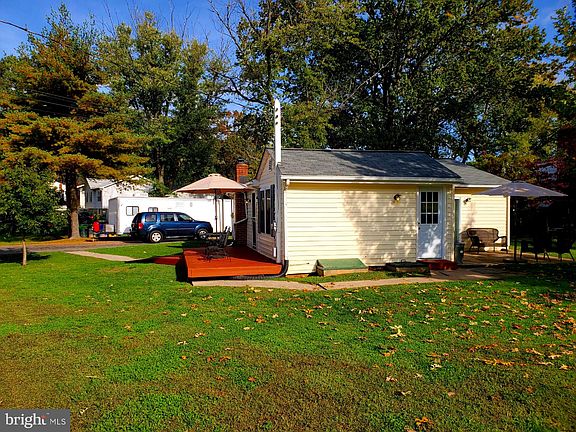 2nd image of 127 Forestdale Ave