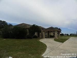 4th image of 1758 Us Highway 181 N