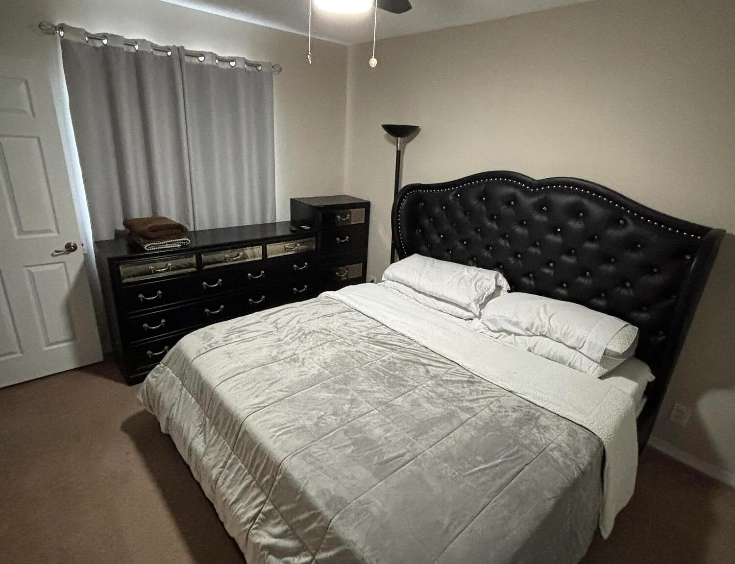 1 bed, 1.0 bath, 1309 sqft, $1,200 — Photo 3