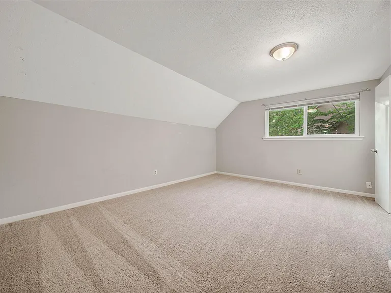 14719 Cedar Point Dr — Photo 39