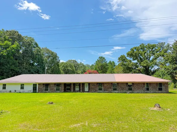 277 Otho Seals Rd, Lumberton, MS 39455