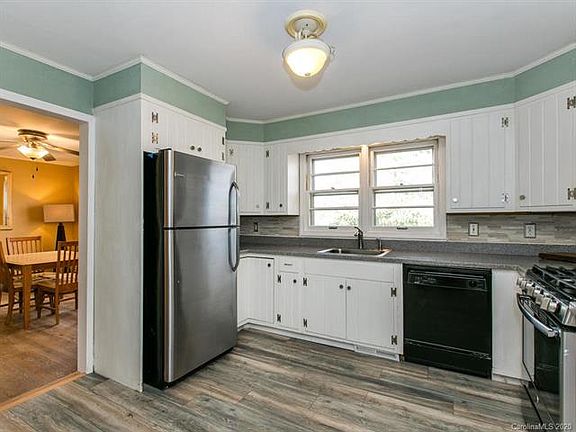 5th image of 800 Jearl Ln