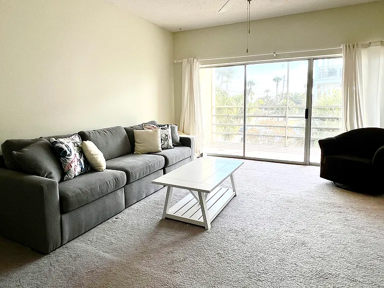 6 Van Horne Ave #A — Photo 13