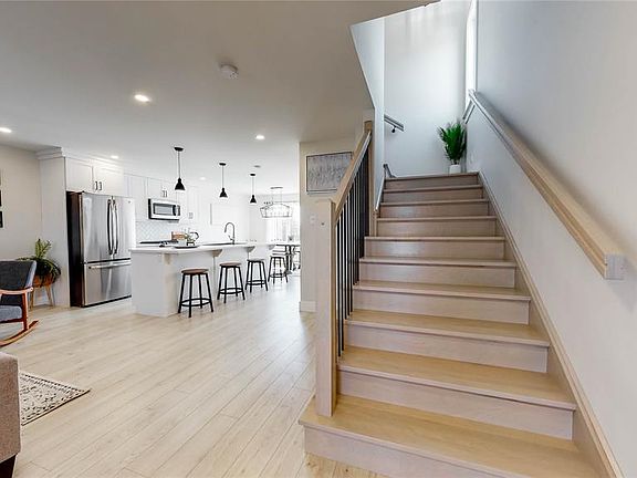 3rd image of 8 Walnut Street