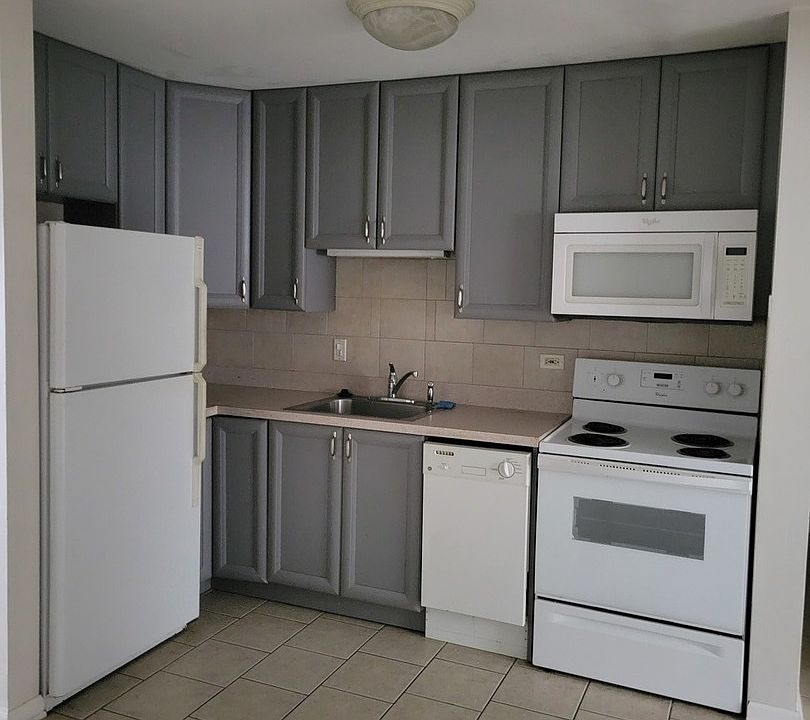 2nd image of 367 Wilmington Dr #103C