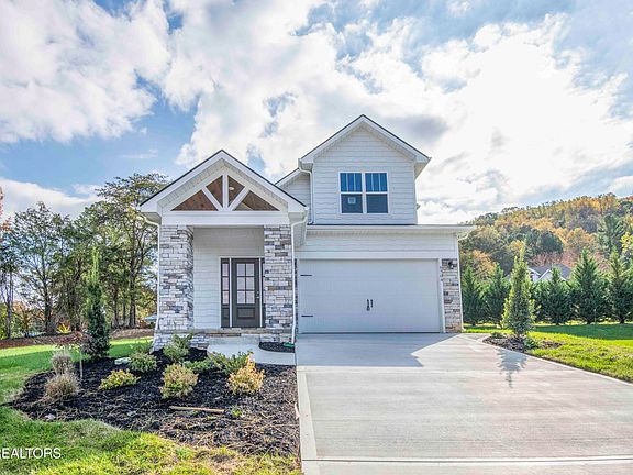 2nd image of 6704 Orange Petal Ln