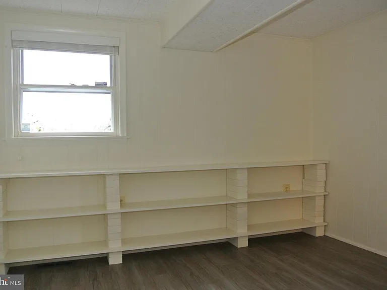 2140 Nodleigh Ter — Photo 24