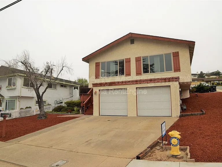 1695 Hilby Ave — Photo 13