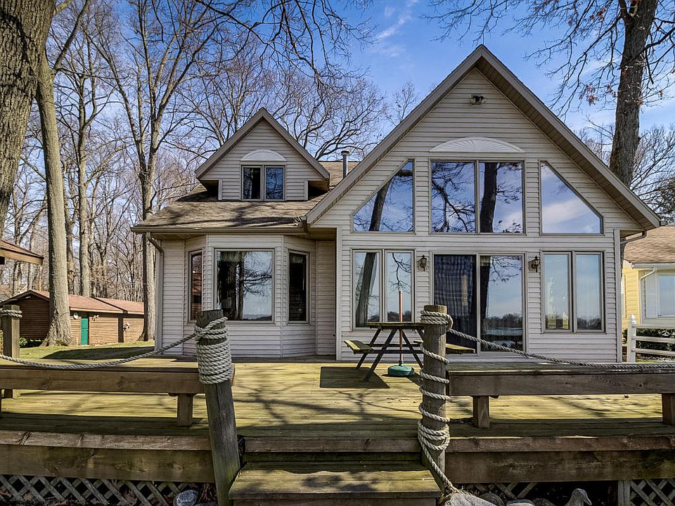 1st image of 3787 England Dr