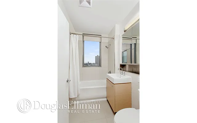 Sold by Douglas Elliman | media 17