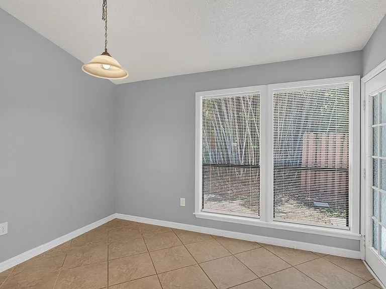 659 Montego Bay Ct — Photo 14