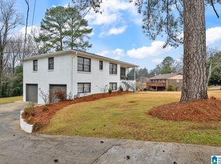 301 Mozelle Cir, Gardendale, AL 35071