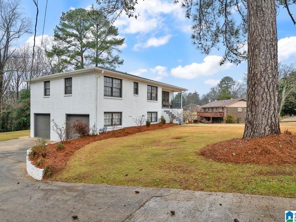301 Mozelle Cir