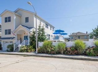 38 Armour St, Long Beach, NY 11561